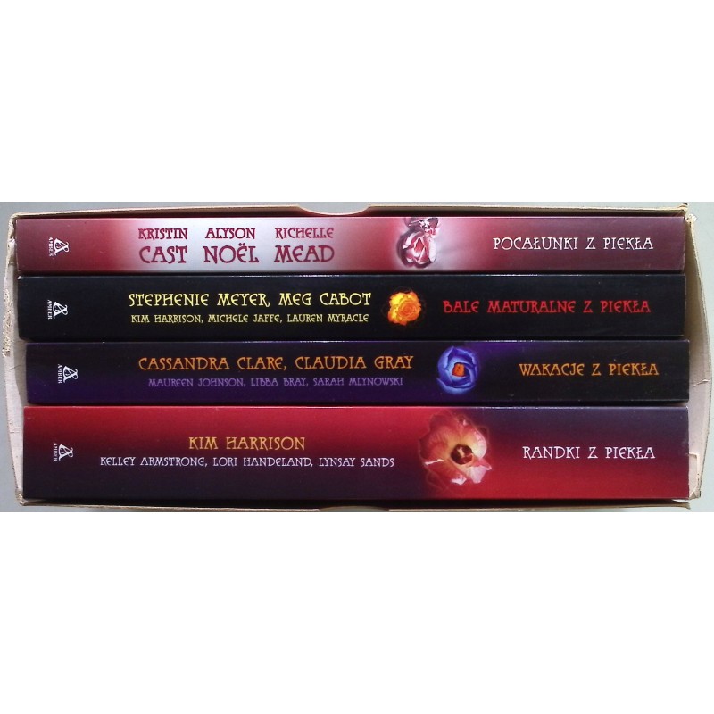 Randki/ Wakacje/ Bale/ Pocałunki z Piekła