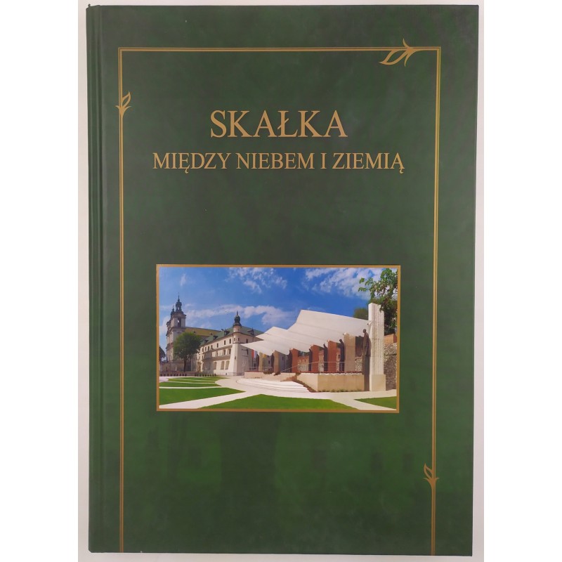 Skałka między niebem i ziemią