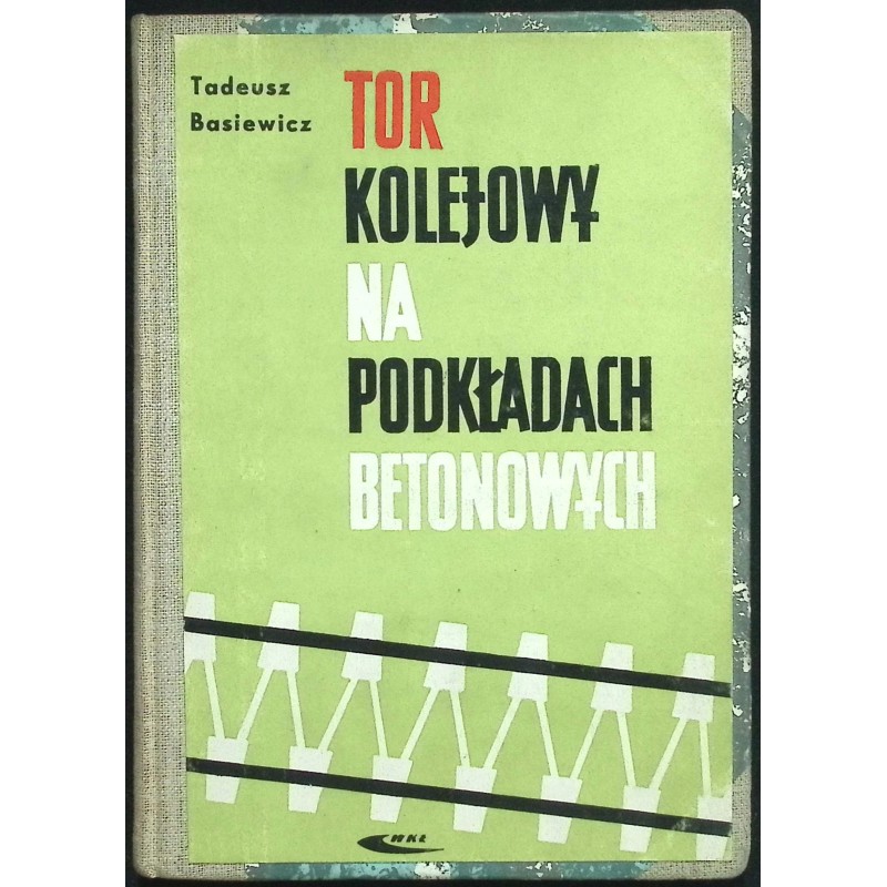 Tor kolejowy na podkładkach betonowych