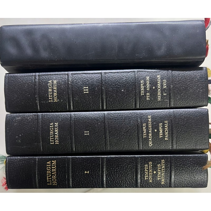 Liturgia Horarum Tom 1-4